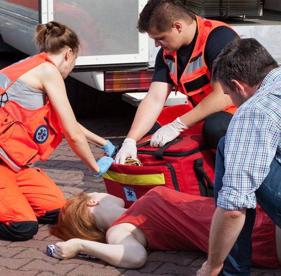 Einsatz von First Respondern mit Defibrillator